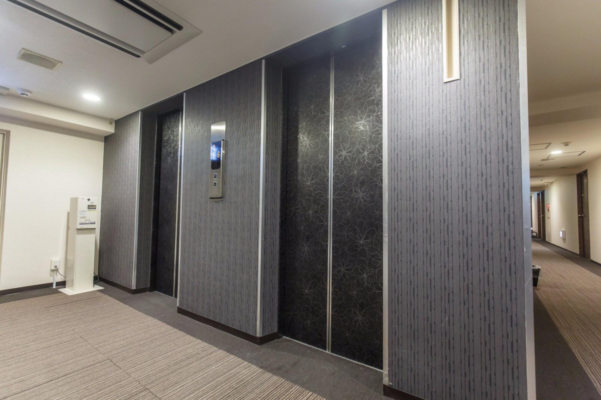 横滨关内伦勃朗风格酒店 3* Kanagawa